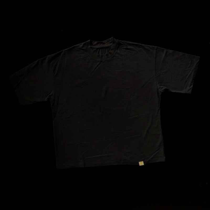 T-shirt oversize "...infame!!!"